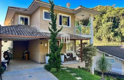 Casa com 3 dormitórios à venda, 310 m² por r$ 1.900.000,00 - tijuca - teresópolis/rj