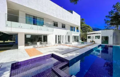 Casa com 4 dormitórios à venda, 700 m² por r$ 4.000.000,00 - comary - teresópolis/rj