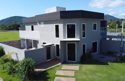 Casa em condomínio para venda em rio de janeiro, guaratiba, 4 dormitórios, 3 suítes, 4 banheiros, 3 vagas