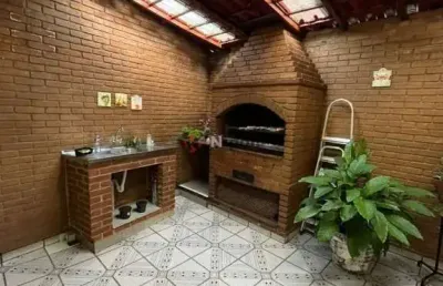 Casa com 4 quartos à venda na Vila Carmosina, São Paulo 
