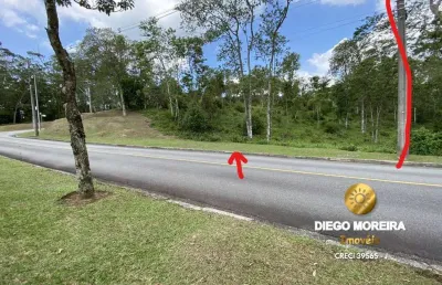 Terreno escriturado de 2.500m² à venda em condomínio