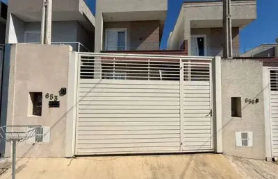 Casa à venda em terra preta – conforto, praticidade e ótima localização