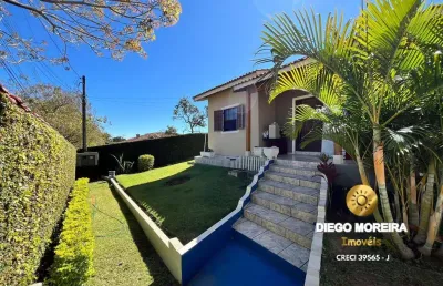 Casa em condomínio fechado com 5 quartos à venda na Rua Calil Pedro Padis, Jardim Shangri-Lá, Atibaia