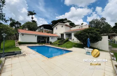 Casa à venda em condomínio de alto padrão em atibaia