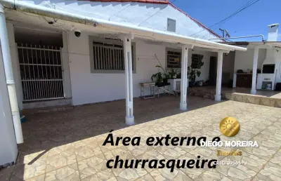 Casa com salão comercial à venda – oportunidade imperdível!