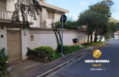 Sobrado à venda em localização privilegiada de atibaia