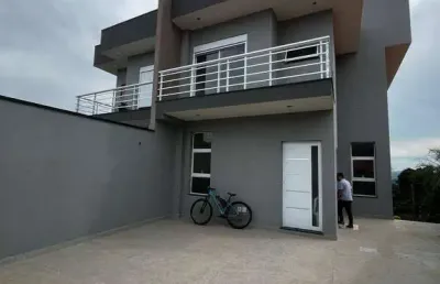 Casa com 3 quartos à venda na Rua dos Cedros, Jardim dos Pinheiros, Atibaia