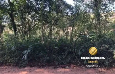 Terrenos em terra preta com área de 500 m² - 2 lotes disponíveis