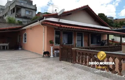 Casa á venda em terra preta com 3 dormitórios, sendo 1 suíte