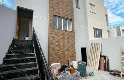 Casa nova com quintal amplo e suíte – fase final de obra!