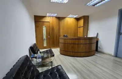 Conjunto de salas comerciais com 3 banheiros para alugar, 150 m²