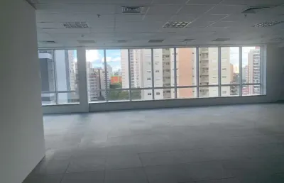Conjunto comercial na região da berrini. alto padrão