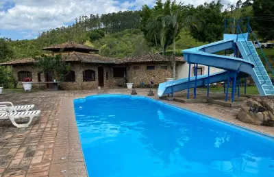 Pousada sobre as nuvens a venda em piracaia - sp com pesqueiro e casa principal