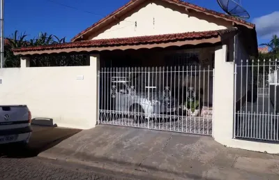 Casa à venda 4 quartos, 1 vaga, 150m², jardim santo afonso, piracaia - sp