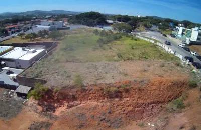 Terreno à venda no Centro, Atibaia 