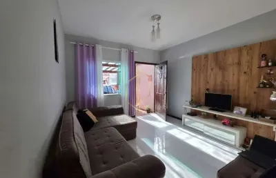 Sobrado à venda no bairro jardim iririú - joinville/sc