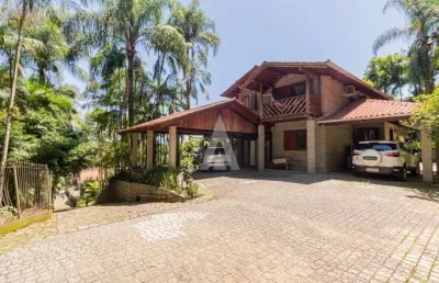 Casa com 3 quartos à venda na rua willy tilp, --, nova brasília, joinville, 490 m2 por r$ 1.600.000
