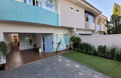 Casa com 3 quartos à venda na rua adolfo trinks, --, glória, joinville, 136 m2 por r$ 760.000