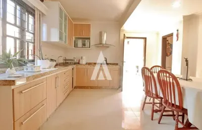 Casa com 4 quartos à venda na vidal ramos, --, guanabara, joinville, 182 m2 por r$ 750.000