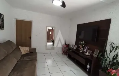 Casa com 4 quartos à venda na rua otto benack, --, bom retiro, joinville, 226 m2 por r$ 830.000