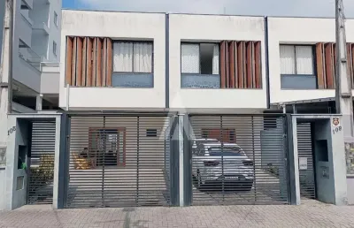 Casa com 3 quartos à venda na rua félix heinzelmann, --, santo antônio, joinville, 125 m2 por r$ 650.000