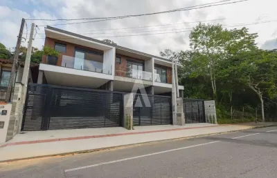 Casa com 3 quartos à venda na rua paraíba, --, anita garibaldi, joinville, 158 m2 por r$ 1.190.000