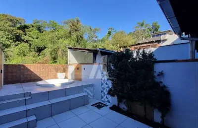 Casa com 2 quartos à venda na servidão rúbens jeller, --, santa catarina, joinville, 60 m2 por r$ 412.000