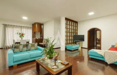 Casa com 3 quartos à venda na rua padre anchieta, --, américa, joinville, 199 m2 por r$ 1.390.000
