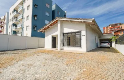 Casa com 2 quartos à venda na rua padre antônio vieira, --, américa, joinville, 230 m2 por r$ 950.000