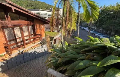 Casa com 3 quartos à venda na rua bela vista, --, saguaçu, joinville, 300 m2 por r$ 2.200.000