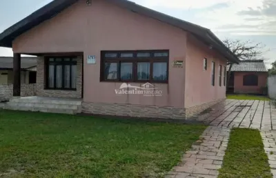 Casa para alugar na avenida aníbal khury, 8763, grajaú, pontal do paraná por r$ 700 por dia