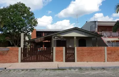 Casa com 6 quartos para alugar na antonio vicente da silva, 383, ipanema, pontal do paraná por r$ 1.600 por dia