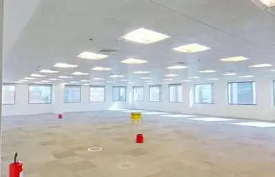 Sala comercial para alugar na Rua Verbo Divino, 1547, Chácara Santo Antônio, São Paulo