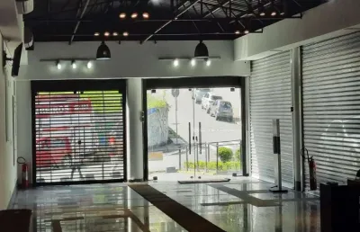 Excelente ponto comercial de 250 metros na av.g.gronchi