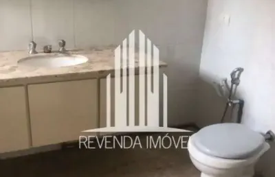 Casa com 4 quartos para alugar na Rua República do Iraque, 00475, Brooklin, São Paulo