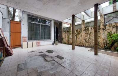 Casa com 4 dormitórios, 2 suites pra locação no planalto paulista