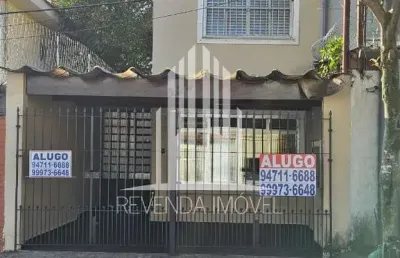 Casa com 2 quartos para alugar na Rua Diego Furlan, 224, Vila São Pedro, São Paulo