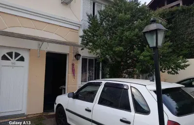 Sobrado, com 79,29 m² de área privativa , 02 dormitórios , sala, sala jantar, lavabo, banheiro, suite americana, 03 ar split, móveis sob medida, 02 vagas pra o carro