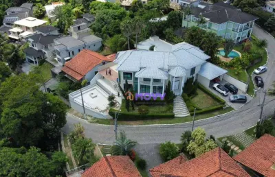 Melhor condominio regiao oceanica. 5 quartos, imovel para clientesnexigentes e de muito bom gosto.