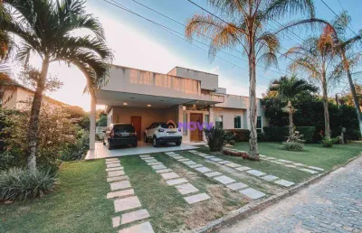 Casa com 4 suítes para venda dentro de condomínio de alto padrão em niterói-rj.
