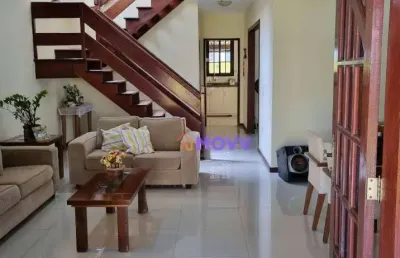 Casa com 3 dormitórios à venda, 252 m² por r$ 1.300.000,00 - centro - maricá/rj