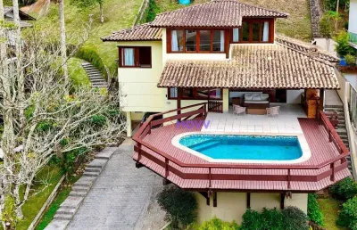 Casa com 3 dormitórios à venda, 260 m² por r$ 1.100.000,00 - itaipu - niterói/rj