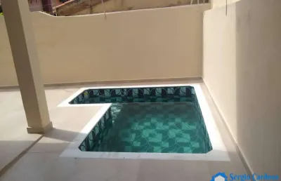 Sobrado 3 quartos piscina e churrasqueira 200m mar  itanhaém sp