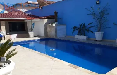 Casa ampla mobiliada com varanda e área de lazer top 500m mar itanhaém sp