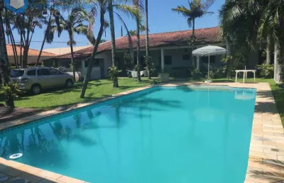 Casa 3 quartos 2 suítes t= 600m² piscina  jardim  200m mar itanhaém sp