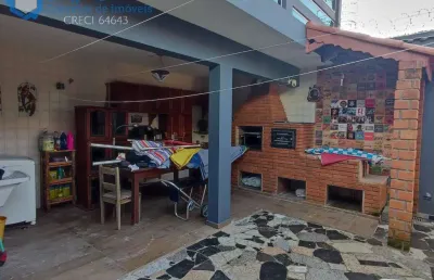 Casa 3 quartos suíte 100m mar local premium itanhaém sp