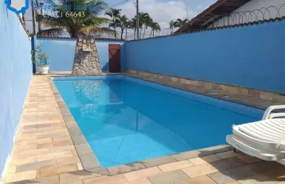 Sobrado 4 quartos  piscina e churrasqueira 400 m mar itanhaém sp