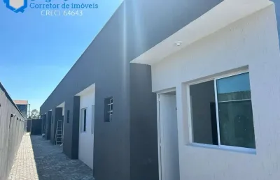 Casa em condomínio com piscina e churrasqueira privativa itanhaém/sp