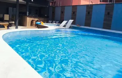 Para pessoas exigentes!!! 5 suítes piscina 100m mar ótimo local  itanhém sp