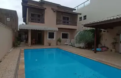 Sobradão  3 quartos  piscina e área gourmet 200 m mar itanhaém sp